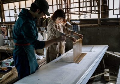 【短期滞在プラン】里山暮らしの“これから”を共有し、一緒に育てていくような滞在しませんか。第一弾は”和紙のこれから” | 地域のトピックス