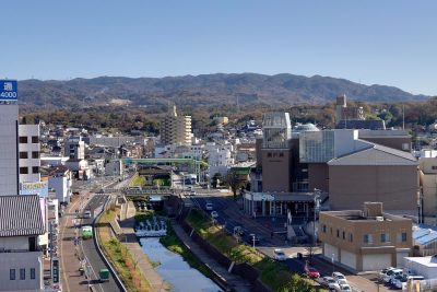 【出張レポート10】名古屋からも近い！1000年の歴史をもつ「陶都」・瀬戸市に行ってきました！ | 地域のトピックス