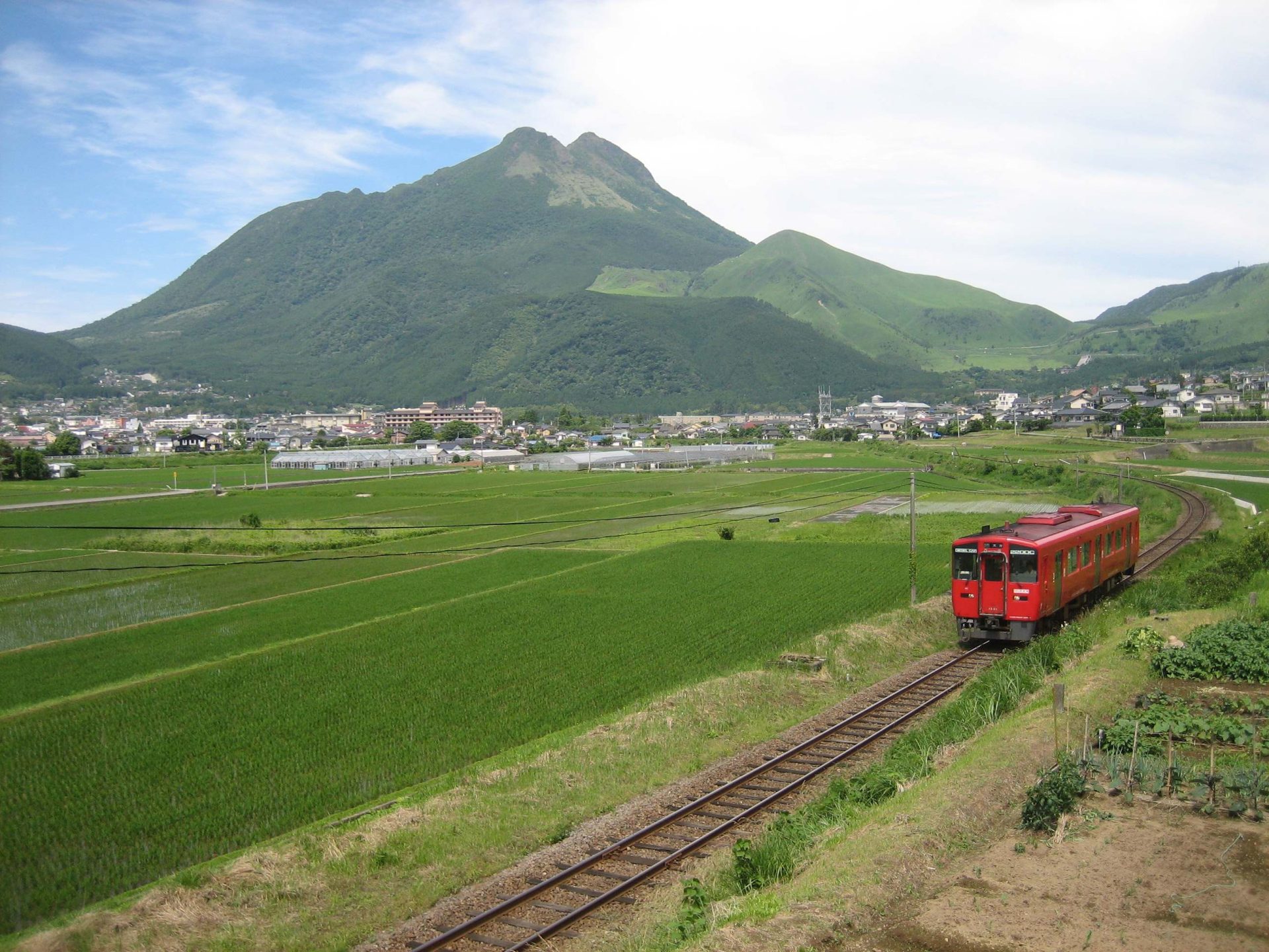 おんせん県おおいた 由布市の地域おこし協力隊を募集 | 地域のトピックス