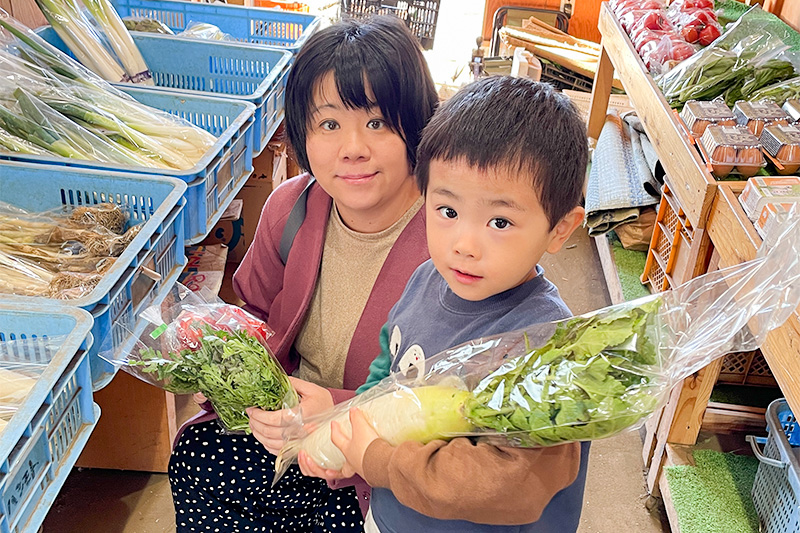結婚を機に飛び込んだ狭山茶の世界。伝統製法の手もみ茶を家族で守りたい | 移住ストーリー